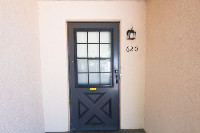 620 Mountain View Avenue NE, Albuquerque, NM 87123
