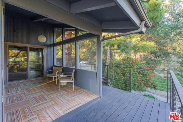 1604 Woodglen Lane, Altadena, CA 91001