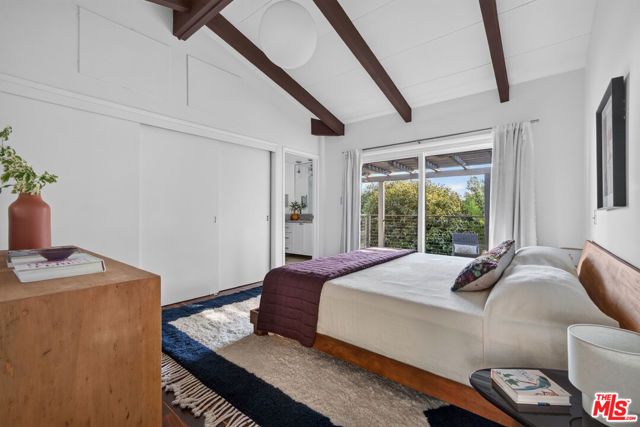 1604 Woodglen Lane, Altadena, CA 91001