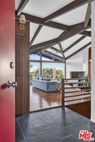 1604 Woodglen Lane, Altadena, CA 91001