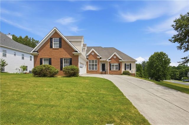 642 Aya Circle, Loganville, GA 30052