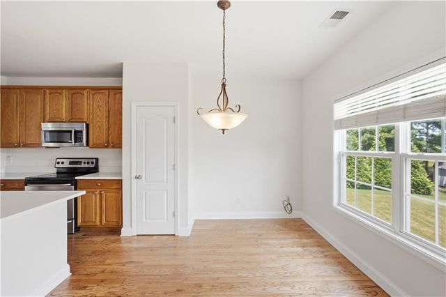 642 Aya Circle, Loganville, GA 30052