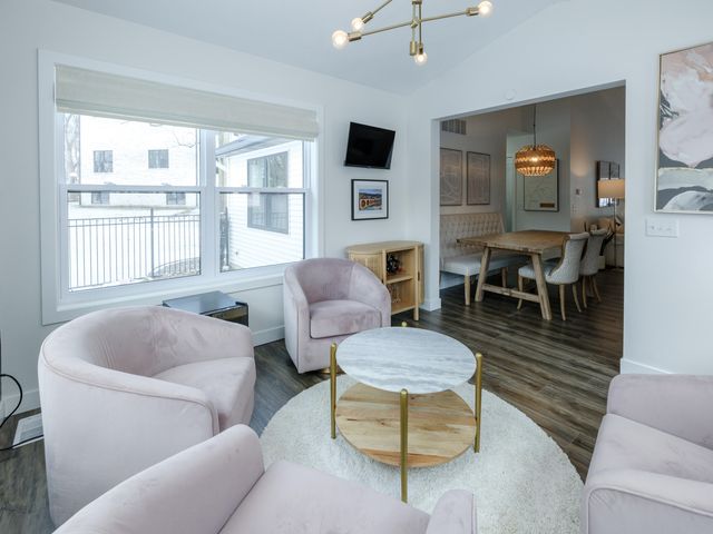 851 Doolittle Court, Oshtemo Twp, MI 49009