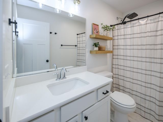 851 Doolittle Court, Oshtemo Twp, MI 49009