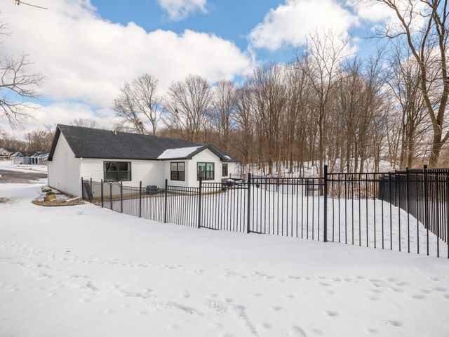 851 Doolittle Court, Oshtemo Twp, MI 49009