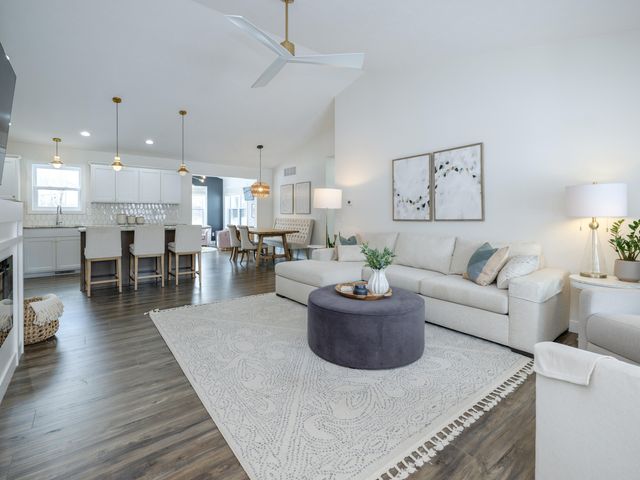 851 Doolittle Court, Oshtemo Twp, MI 49009