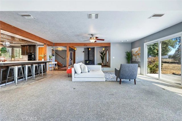 4606 N Kittyhawk Avenue, Sanger, CA 93657