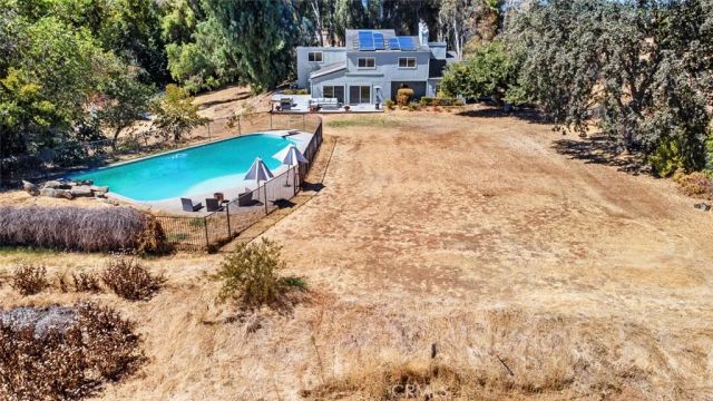 4606 N Kittyhawk Avenue, Sanger, CA 93657