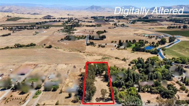 4606 N Kittyhawk Avenue, Sanger, CA 93657