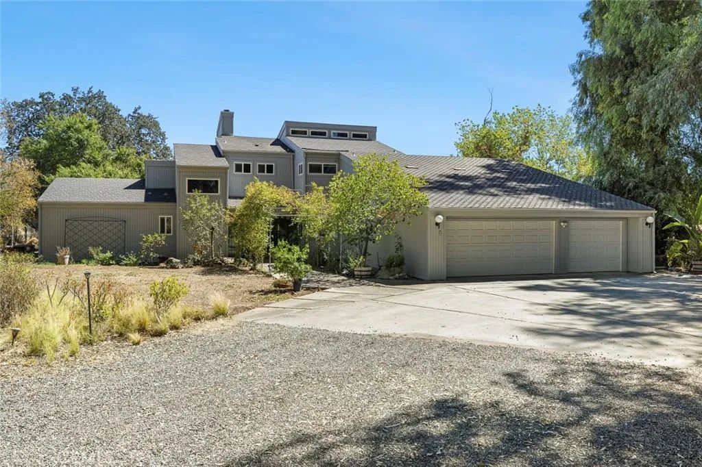 4606 N Kittyhawk Avenue, Sanger, CA 93657