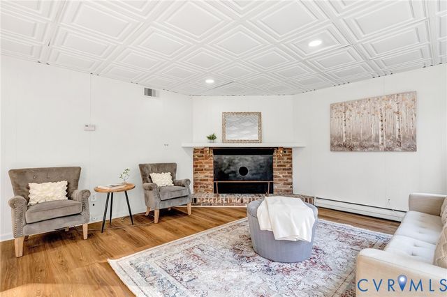 3290 S Crater Rd, Petersburg, VA 23805