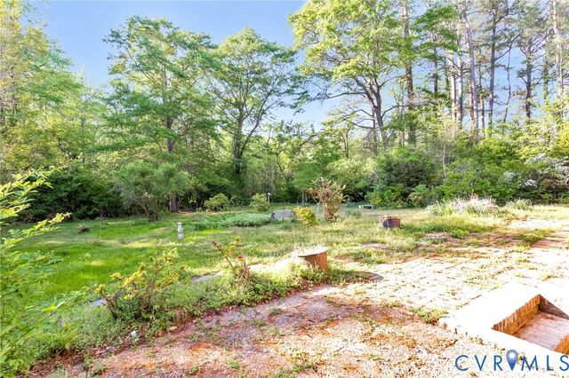 3290 S Crater Rd, Petersburg, VA 23805