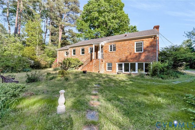 3290 S Crater Rd, Petersburg, VA 23805