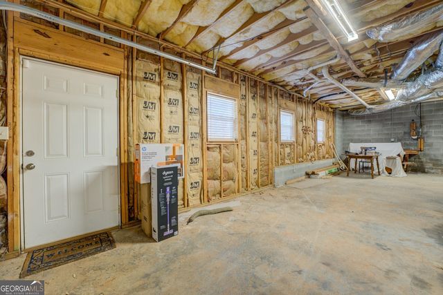 1247 Bent Creek Drive, Mcdonough, GA 30252