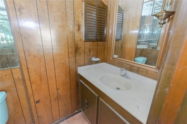 743 Retama Ave, Taft, TX 78390