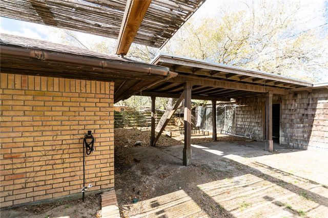 743 Retama Ave, Taft, TX 78390