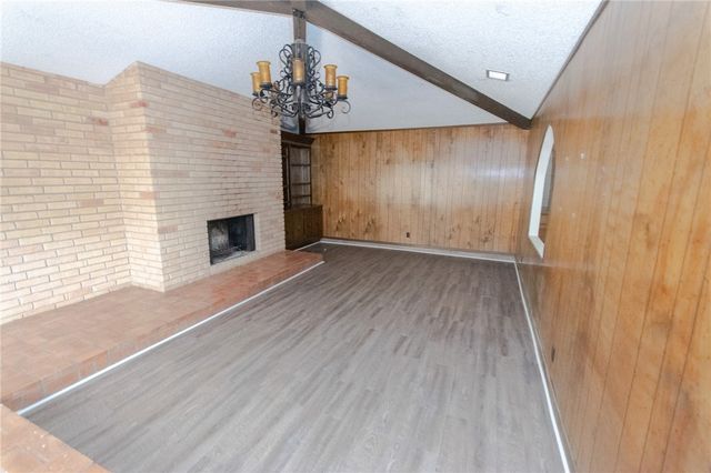 743 Retama Ave, Taft, TX 78390