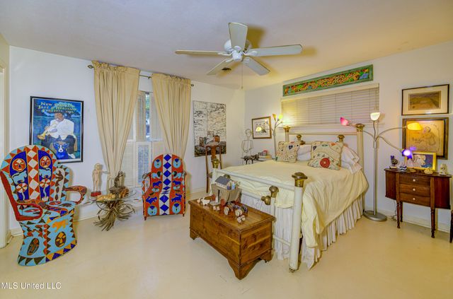 1735 Hillview Drive, Jackson, MS 39211