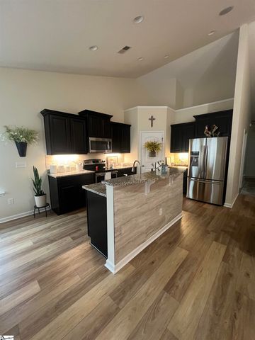 278 E Pyrenees Drive, Lyman, SC 29365