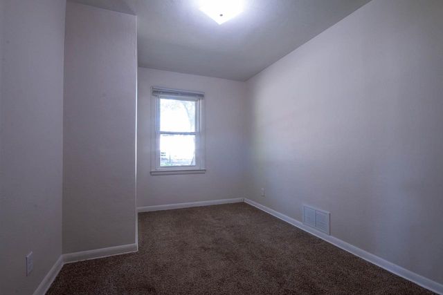 1412 Craig Avenue, Janesville, WI 53545