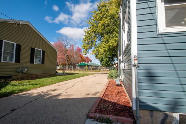 1412 Craig Avenue, Janesville, WI 53545