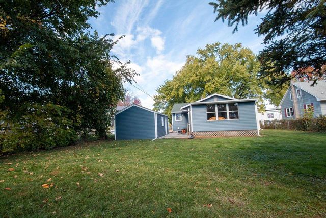 1412 Craig Avenue, Janesville, WI 53545