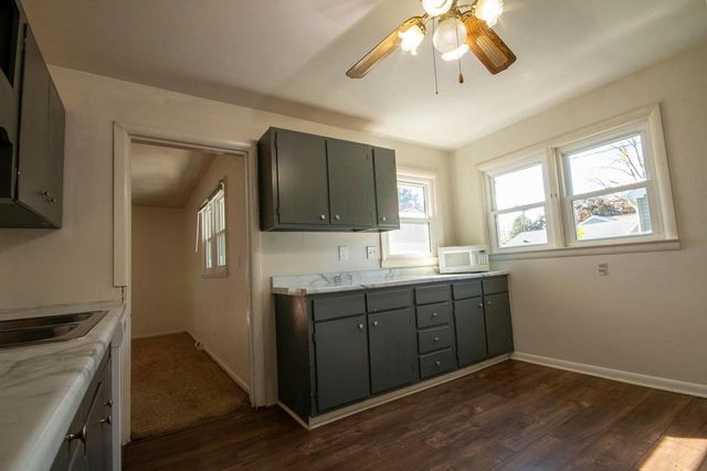 1412 Craig Avenue, Janesville, WI 53545