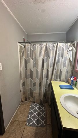 414 Frydek Road, Sealy, TX 77474