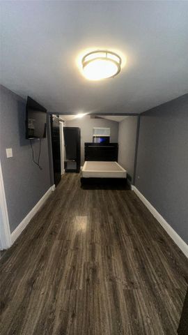 414 Frydek Road, Sealy, TX 77474