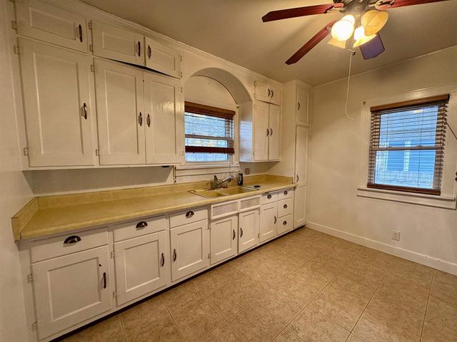 861 5TH STREET, Green Bay, WI 54304