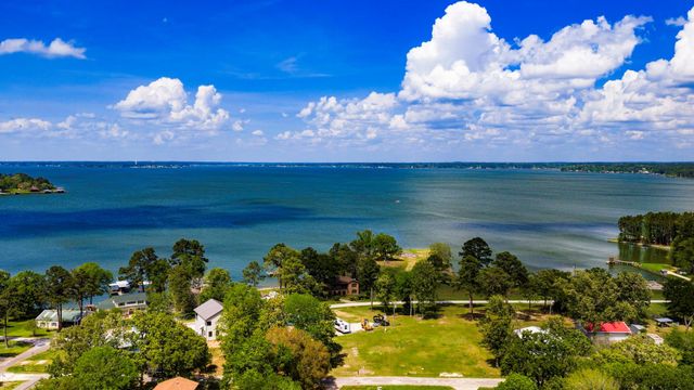 242 Palmetto Drive, Livingston, TX 77351