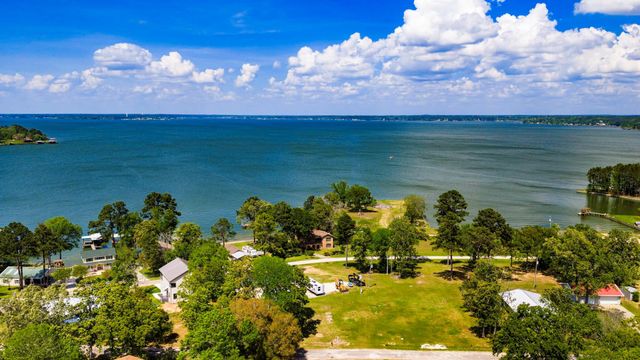 242 Palmetto Drive, Livingston, TX 77351