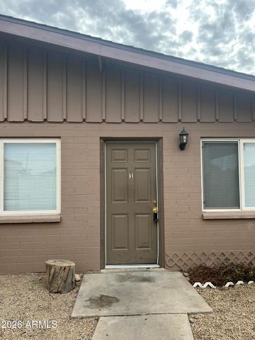 9643 N 10TH Avenue, Phoenix, AZ 85021