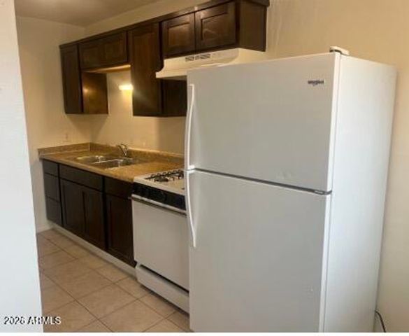 9643 N 10TH Avenue, Phoenix, AZ 85021