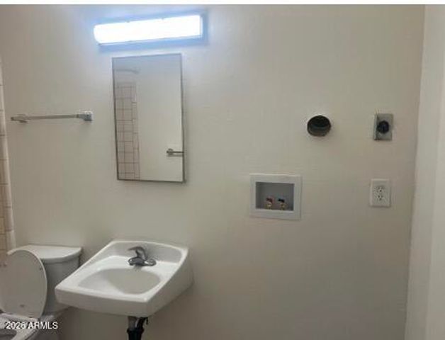 9643 N 10TH Avenue, Phoenix, AZ 85021
