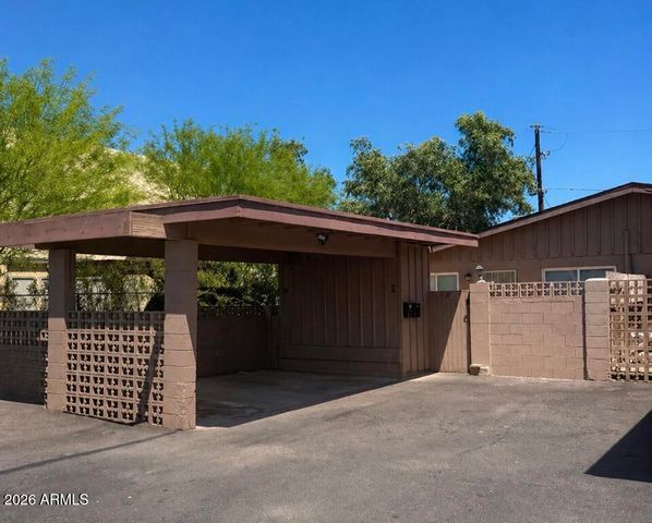 9643 N 10TH Avenue, Phoenix, AZ 85021