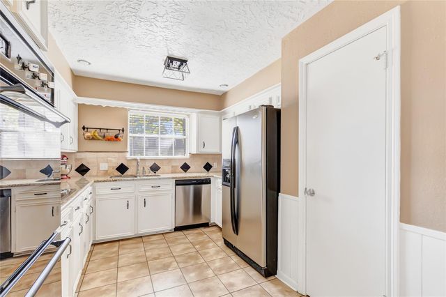 3 Barons Place, Conroe, TX 77304