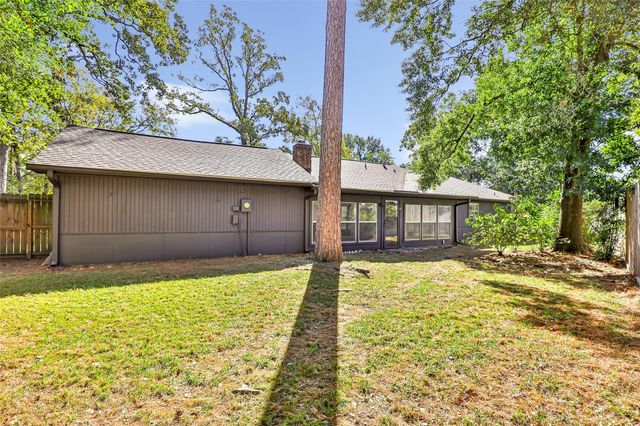 3 Barons Place, Conroe, TX 77304