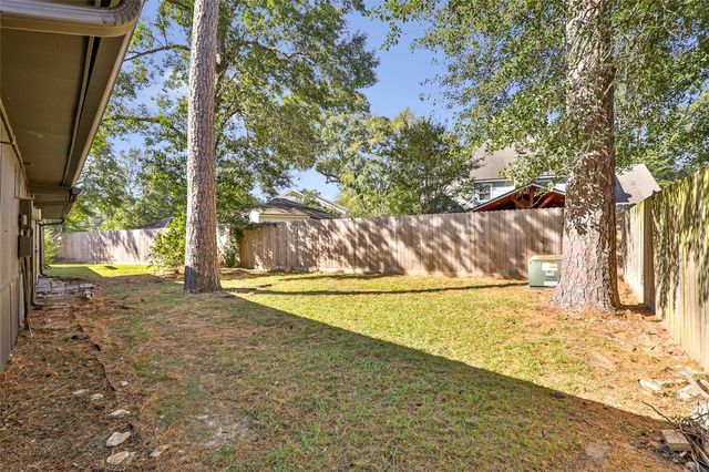 3 Barons Place, Conroe, TX 77304
