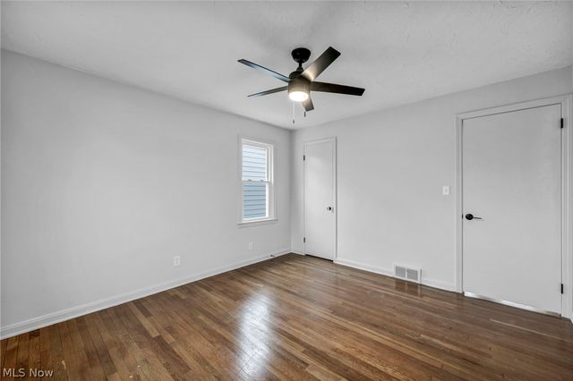 5085 W 6th Street, Brooklyn Heights, OH 44131