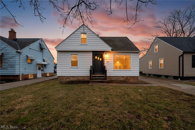 5085 W 6th Street, Brooklyn Heights, OH 44131