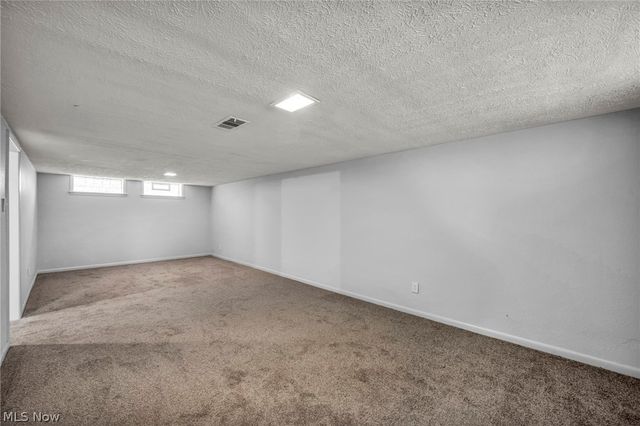 5085 W 6th Street, Brooklyn Heights, OH 44131