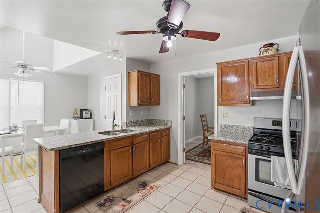 9266 Ivy Banks Dr, Mechanicsville, VA 23116