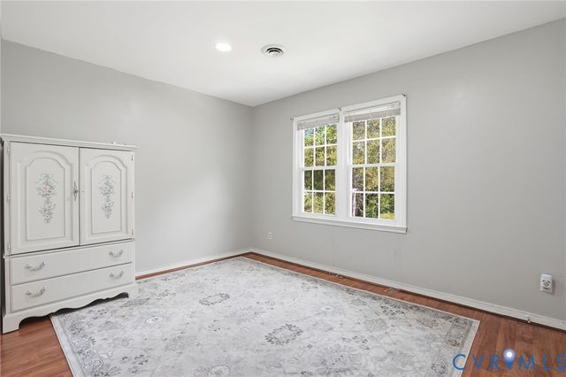 9266 Ivy Banks Dr, Mechanicsville, VA 23116