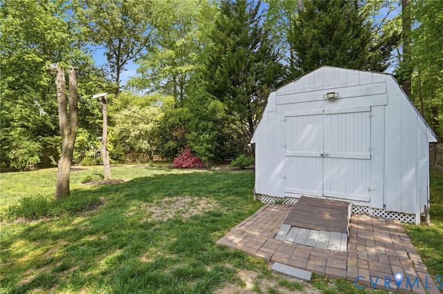 9266 Ivy Banks Dr, Mechanicsville, VA 23116
