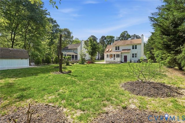 9266 Ivy Banks Dr, Mechanicsville, VA 23116