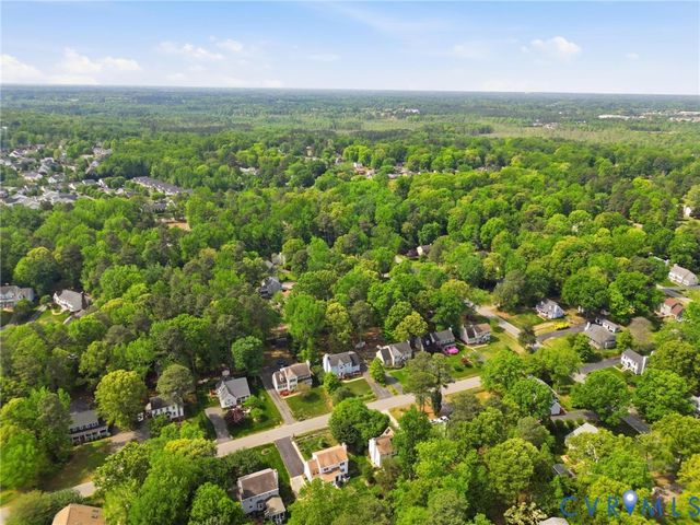 9266 Ivy Banks Dr, Mechanicsville, VA 23116