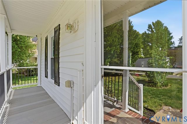 9266 Ivy Banks Dr, Mechanicsville, VA 23116