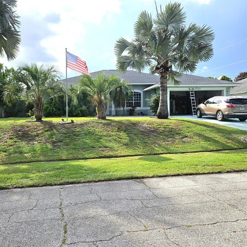 2720 SE Kern Road, Port St. Lucie, FL 34984