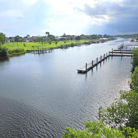 2720 SE Kern Road, Port St. Lucie, FL 34984